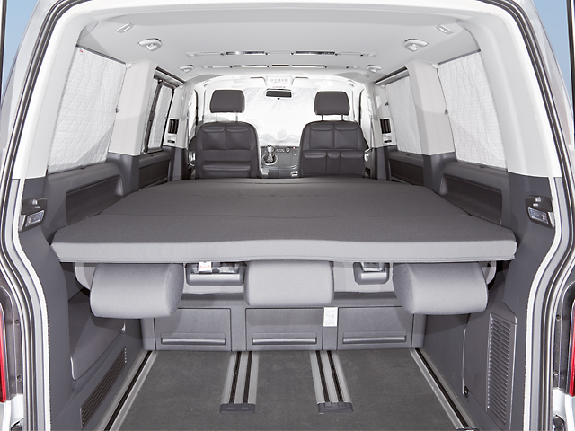 BRANDRUP® iXTEND® Faltbett für VW T6.1/T6/T5 California Beach und Multivan, Design „Titanschwarz“